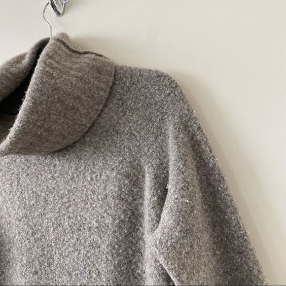 Aritiza-Community Plutarch Sweater Cowl Neck Long Sleeve Wool/Yak Blend - Picture 5 of 10